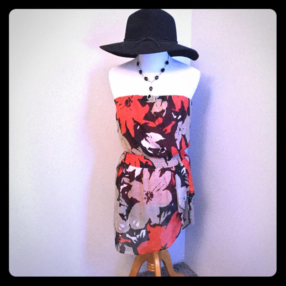 Gorgeous like new summer dress
